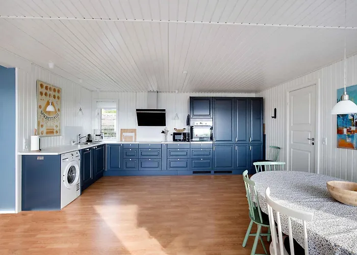 Newly Restored With Panoramic Sea Views أبينرا